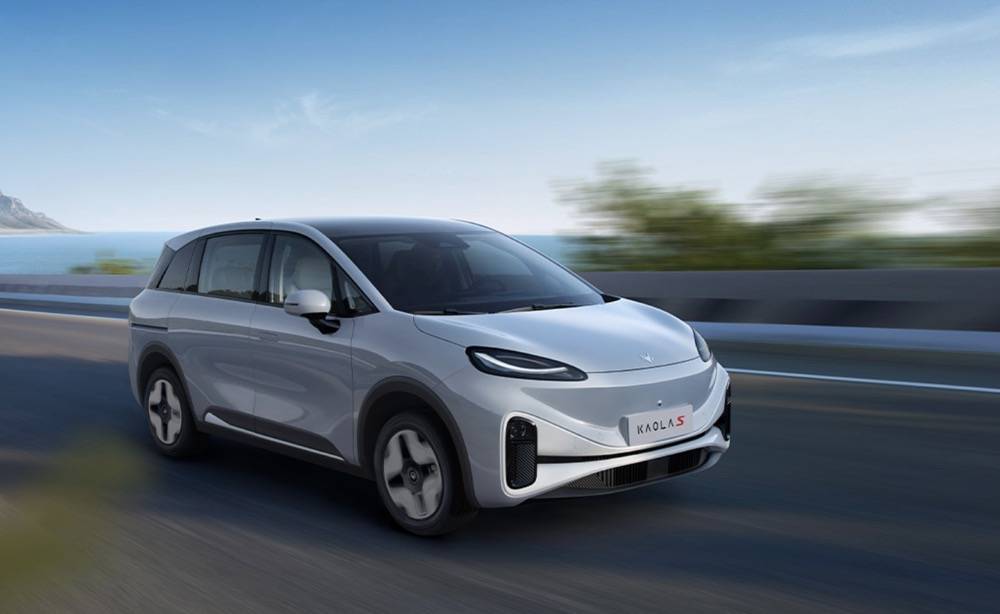 极狐汽车考拉S：简洁外观+2820mm轴距极狐汽车颜值与空间